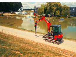 Fotos vom Aufbau des Open Beatz-Festivals 2025 in Herzogenaurach