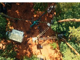 Fotos vom Aufbau des Open Beatz-Festivals 2025 in Herzogenaurach